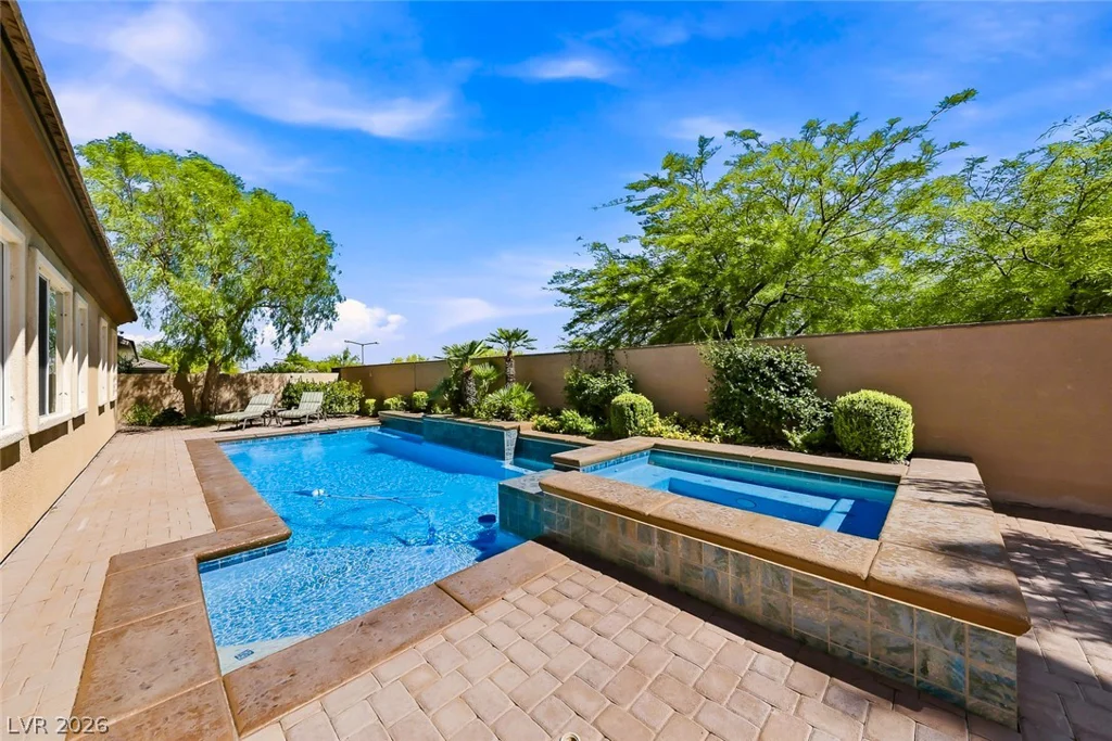 10833 Franklin Hills, Las Vegas, NV 89135