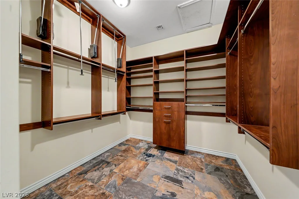 10833 Franklin Hills, Las Vegas, NV 89135