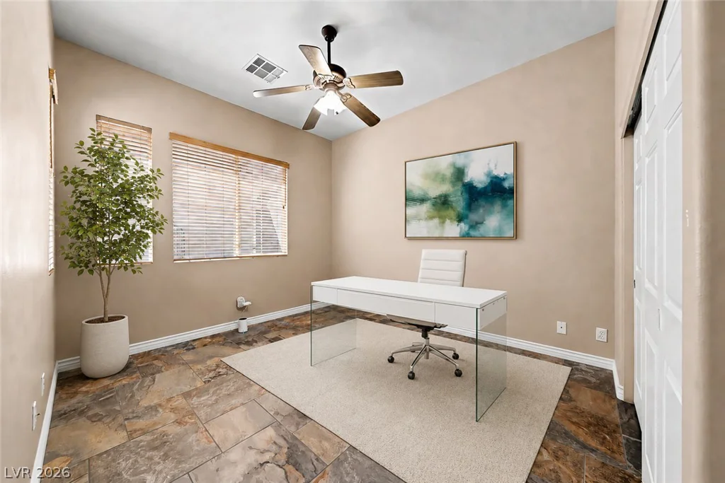 10833 Franklin Hills, Las Vegas, NV 89135