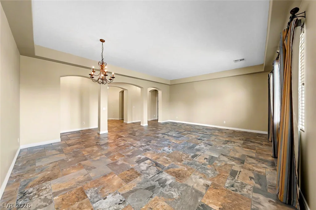 10833 Franklin Hills, Las Vegas, NV 89135