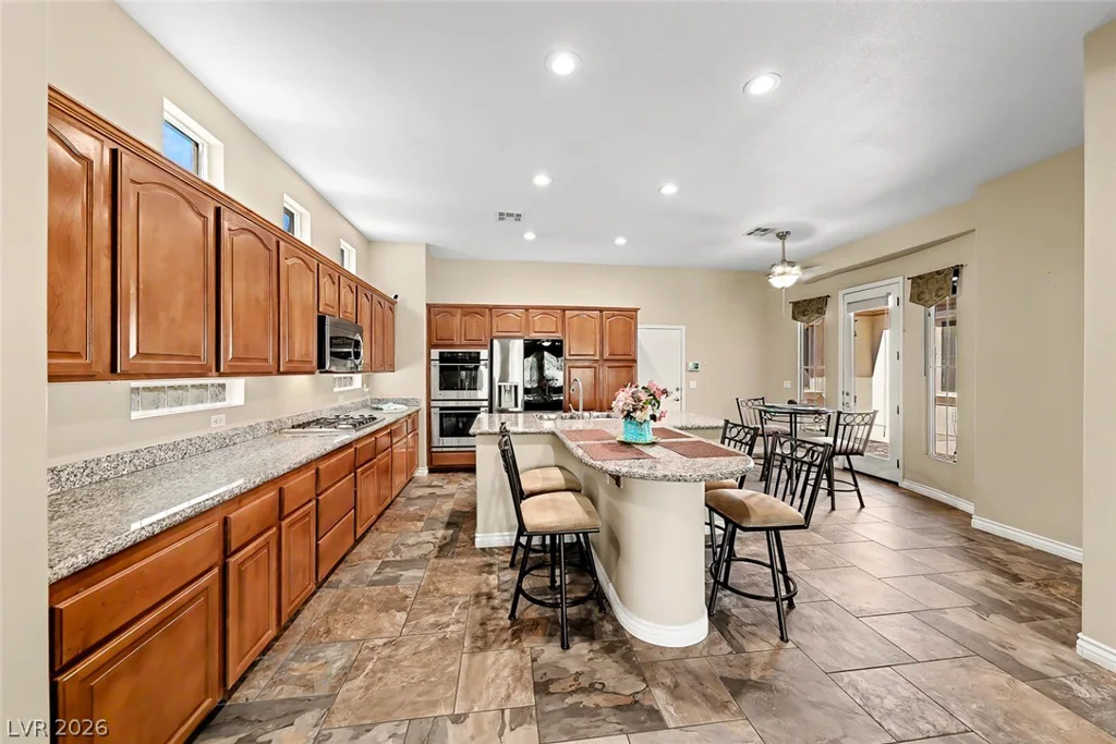 10833 Franklin Hills, Las Vegas, NV 89135