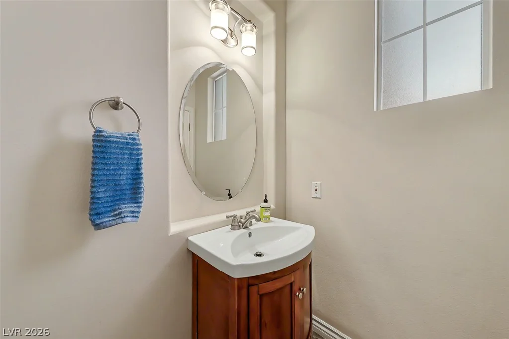 10833 Franklin Hills, Las Vegas, NV 89135