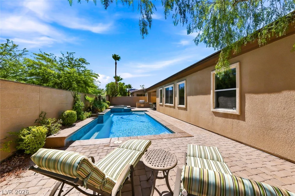 10833 Franklin Hills, Las Vegas, NV 89135
