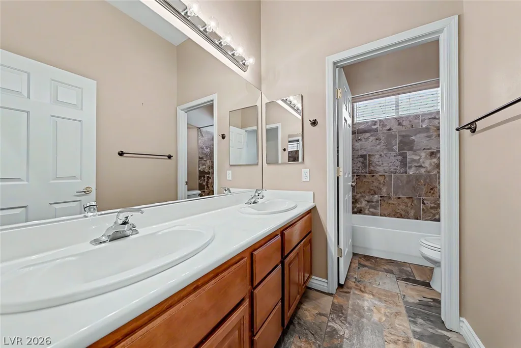 10833 Franklin Hills, Las Vegas, NV 89135
