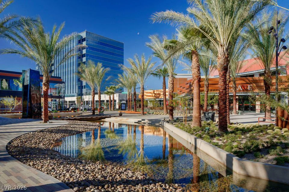 10833 Franklin Hills, Las Vegas, NV 89135