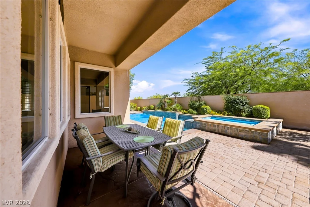 10833 Franklin Hills, Las Vegas, NV 89135
