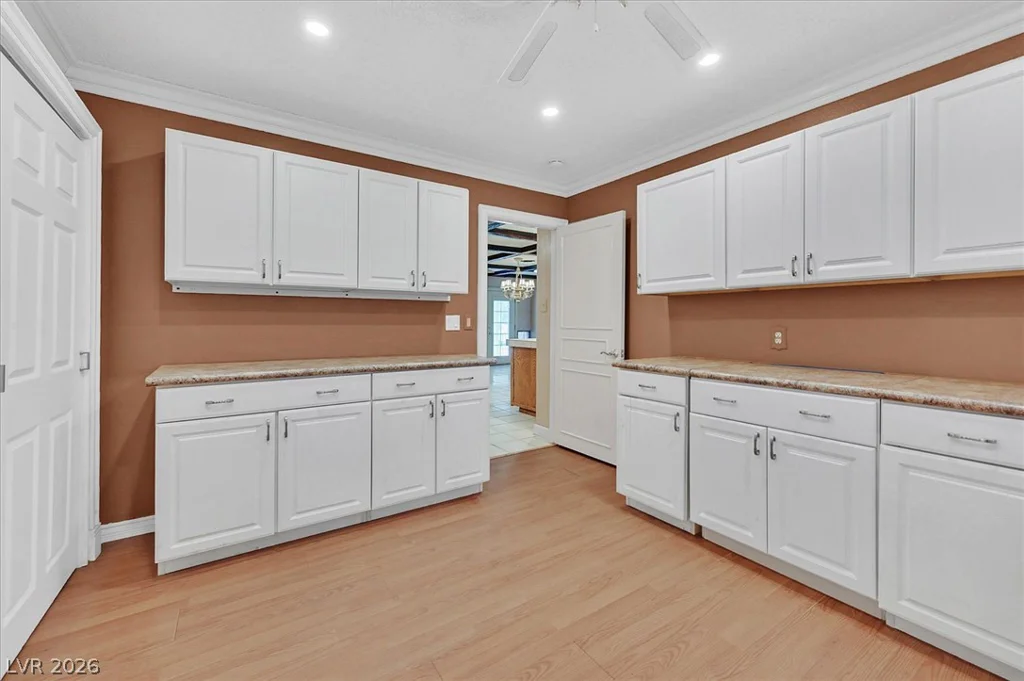 3618 Fieldcrest, Las Vegas, NV 89121