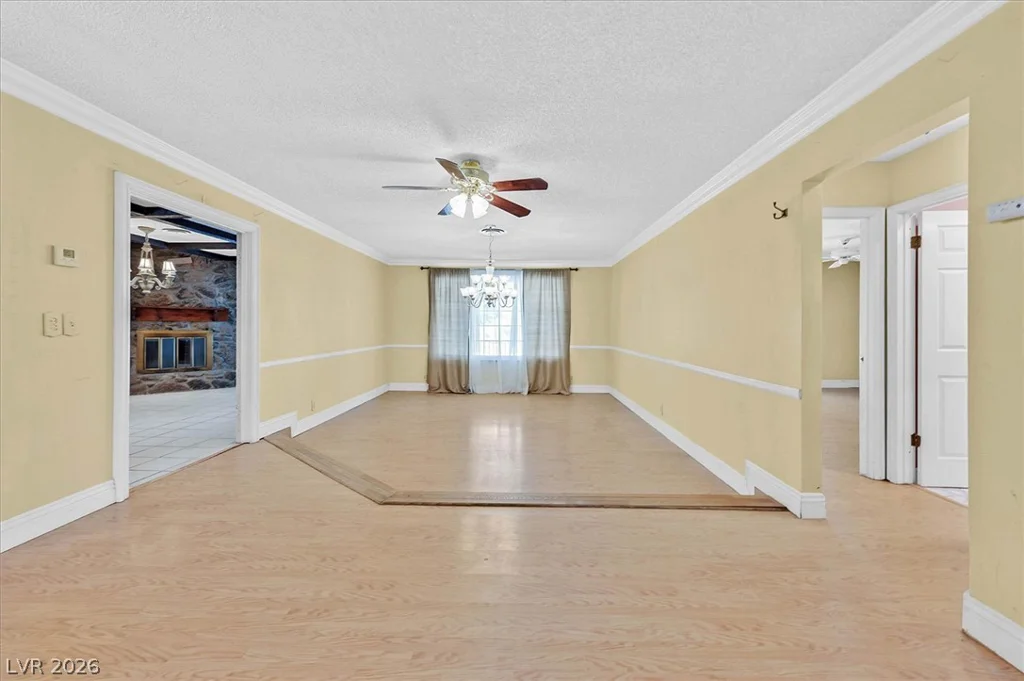 3618 Fieldcrest, Las Vegas, NV 89121