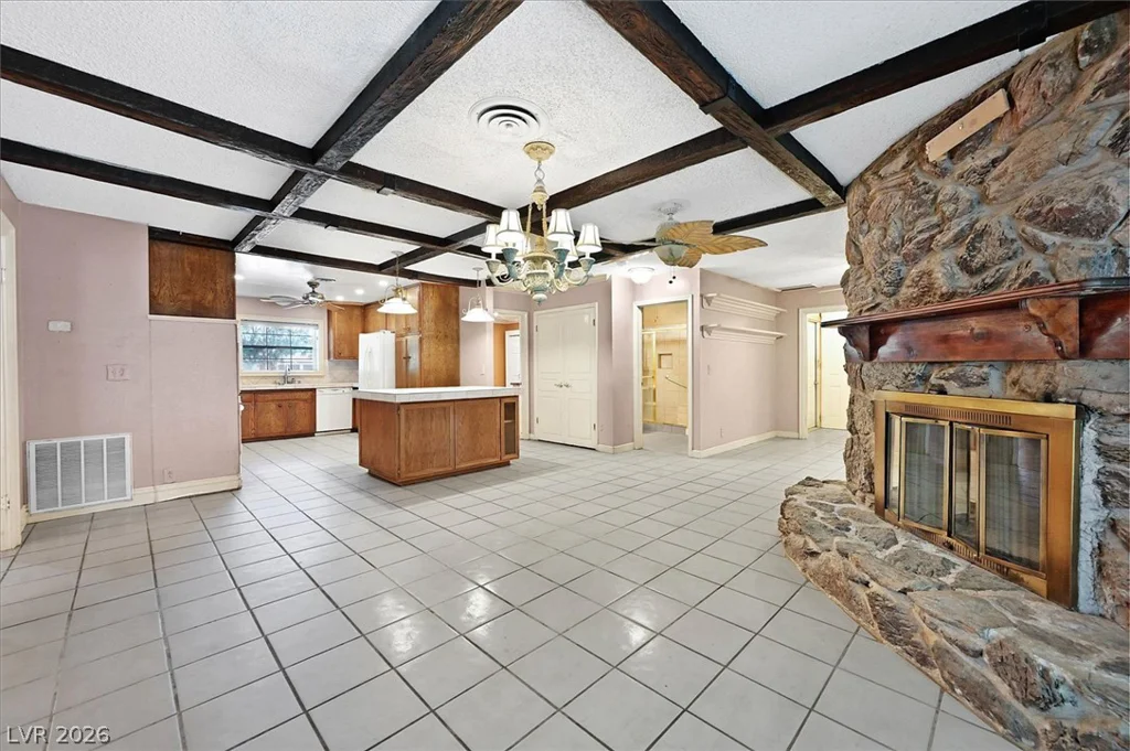 3618 Fieldcrest, Las Vegas, NV 89121