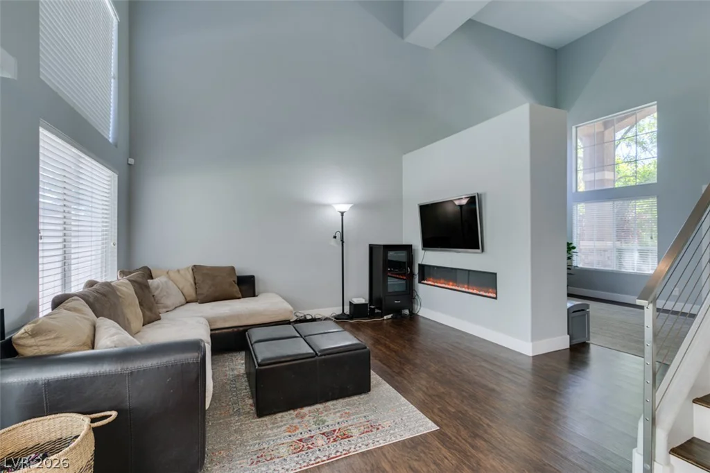 1013 Corsica, Las Vegas, NV 89144