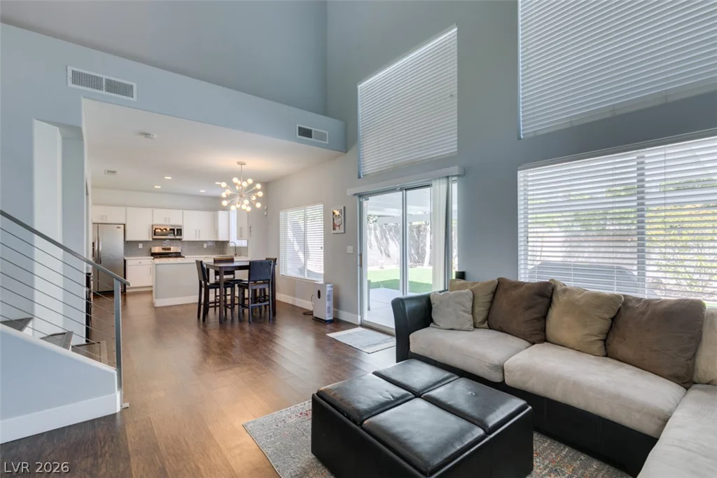 1013 Corsica, Las Vegas, NV 89144