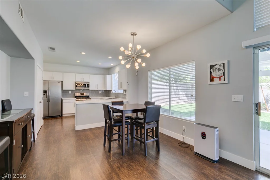 1013 Corsica, Las Vegas, NV 89144