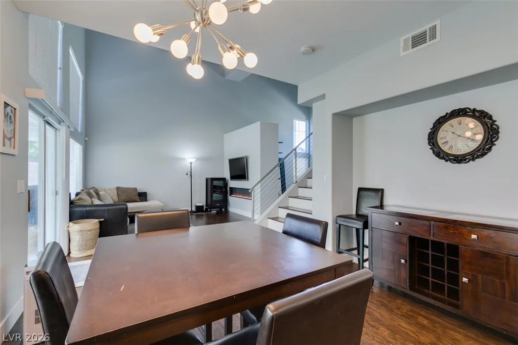 1013 Corsica, Las Vegas, NV 89144