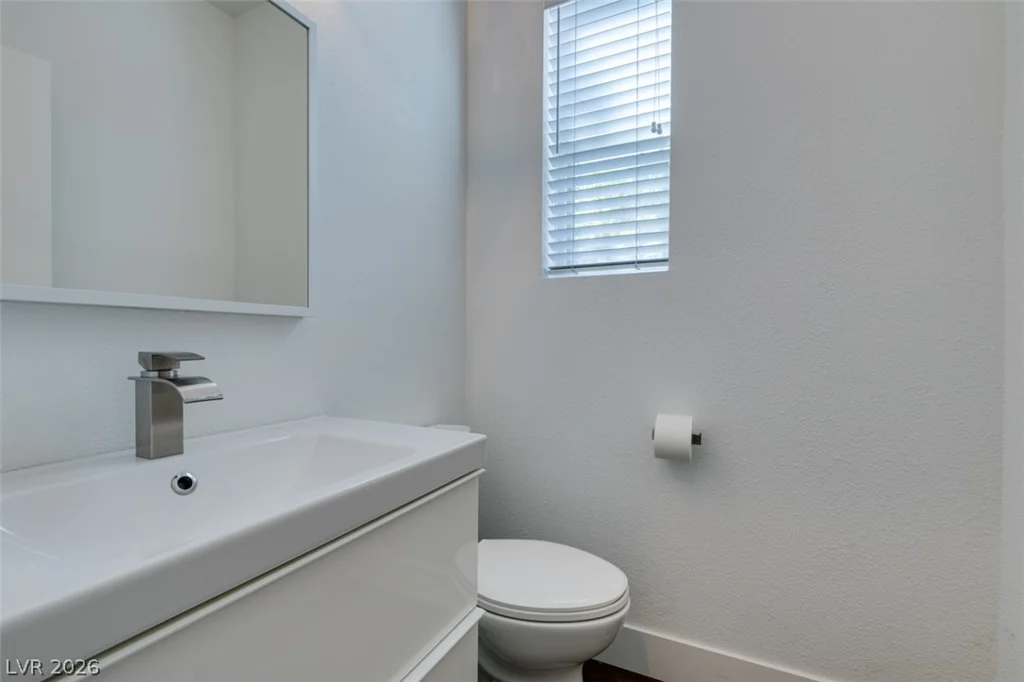 1013 Corsica, Las Vegas, NV 89144