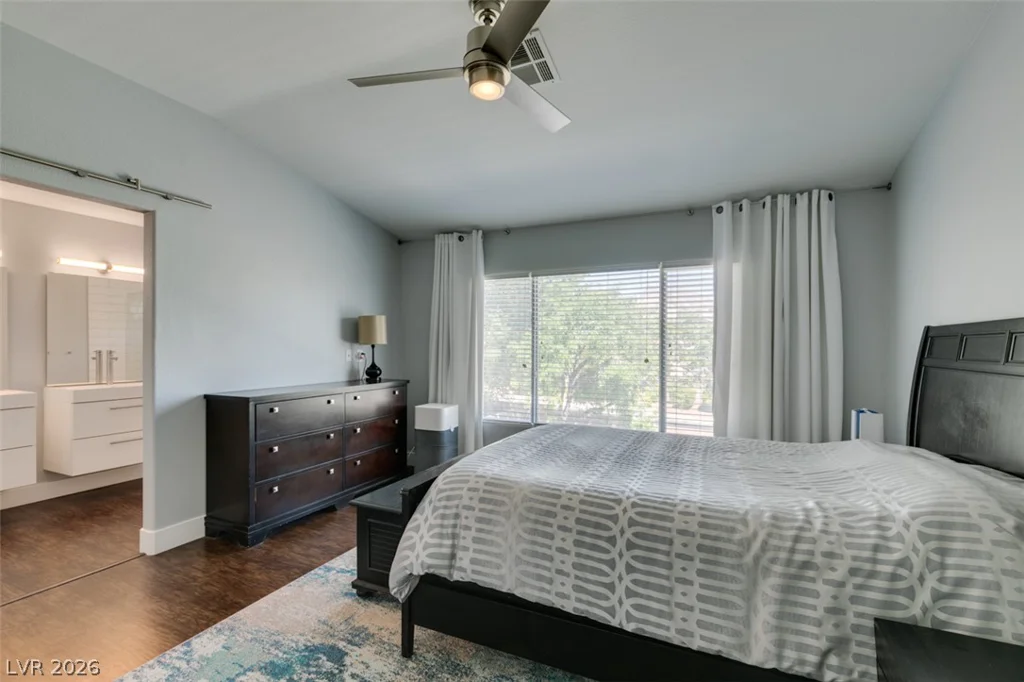 1013 Corsica, Las Vegas, NV 89144