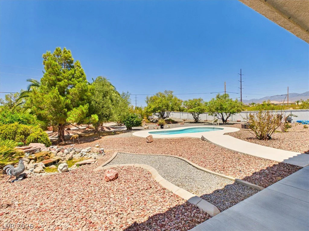 2300 Arado, Pahrump, NV 89048