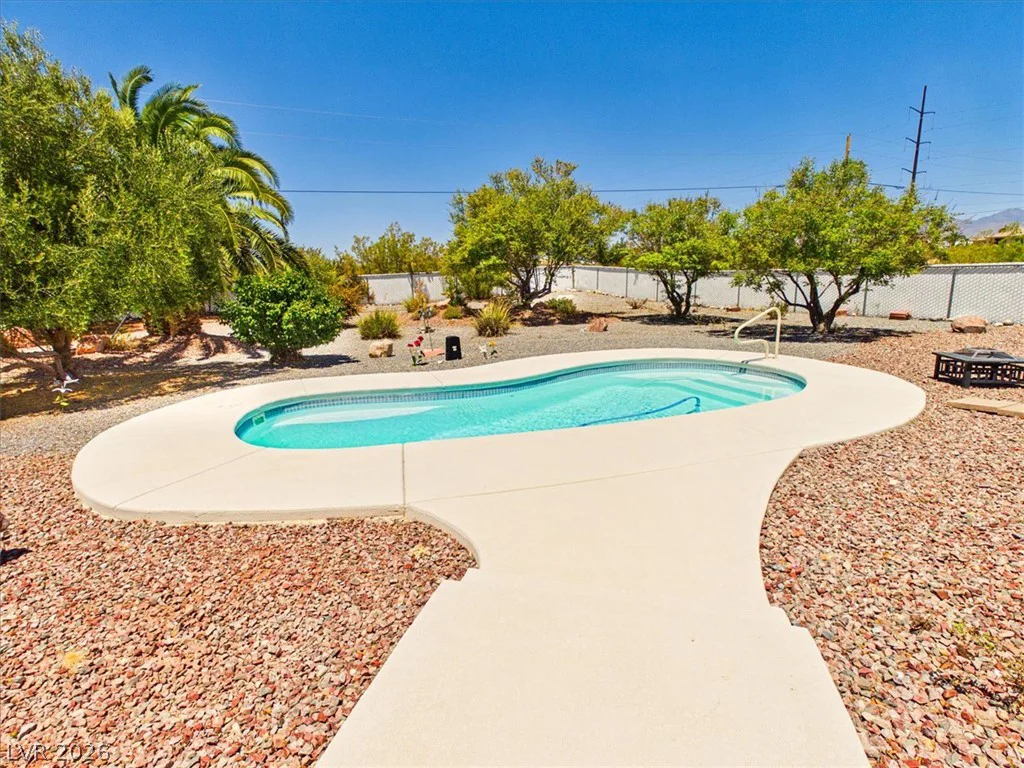 2300 Arado, Pahrump, NV 89048