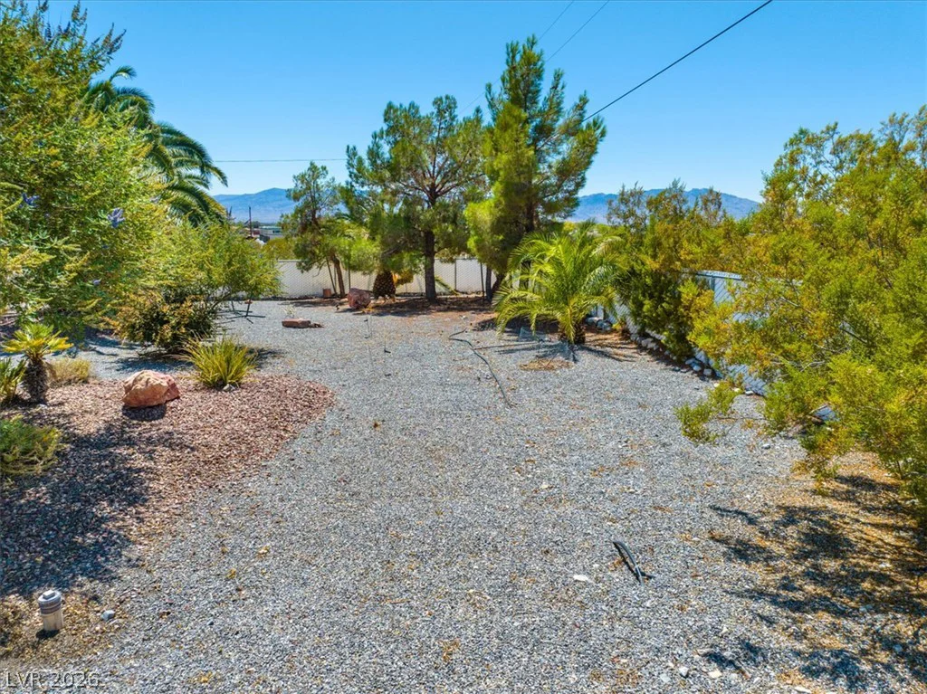 2300 Arado, Pahrump, NV 89048