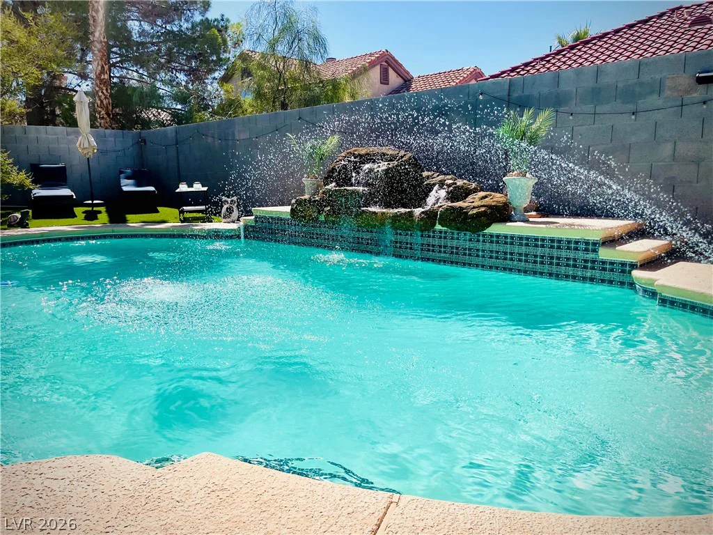 7629 Delaware Bay, Las Vegas, NV 89128