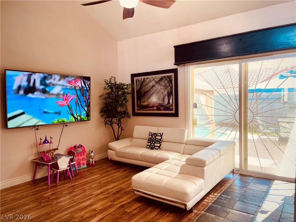 7629 Delaware Bay, Las Vegas, NV 89128