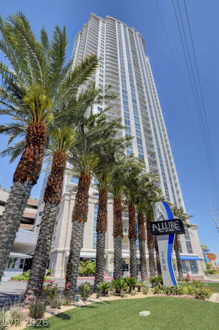 200 Sahara, Las Vegas, NV 89102