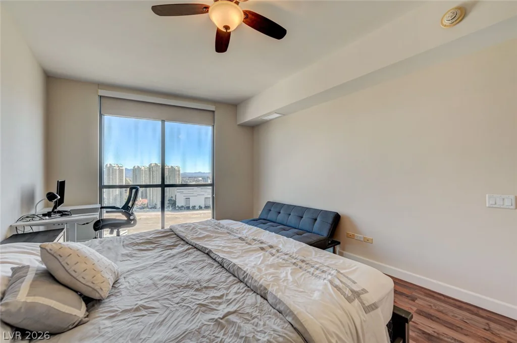 200 Sahara, Las Vegas, NV 89102