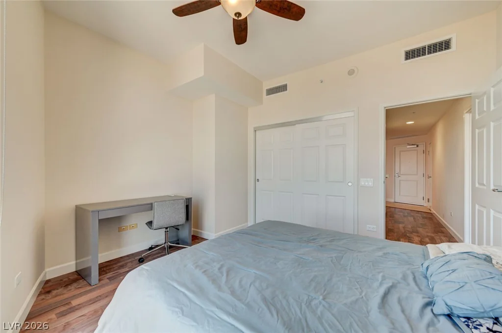 200 Sahara, Las Vegas, NV 89102