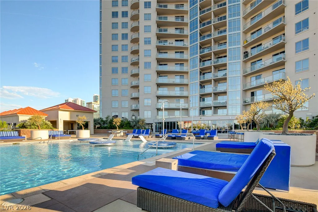 200 Sahara, Las Vegas, NV 89102