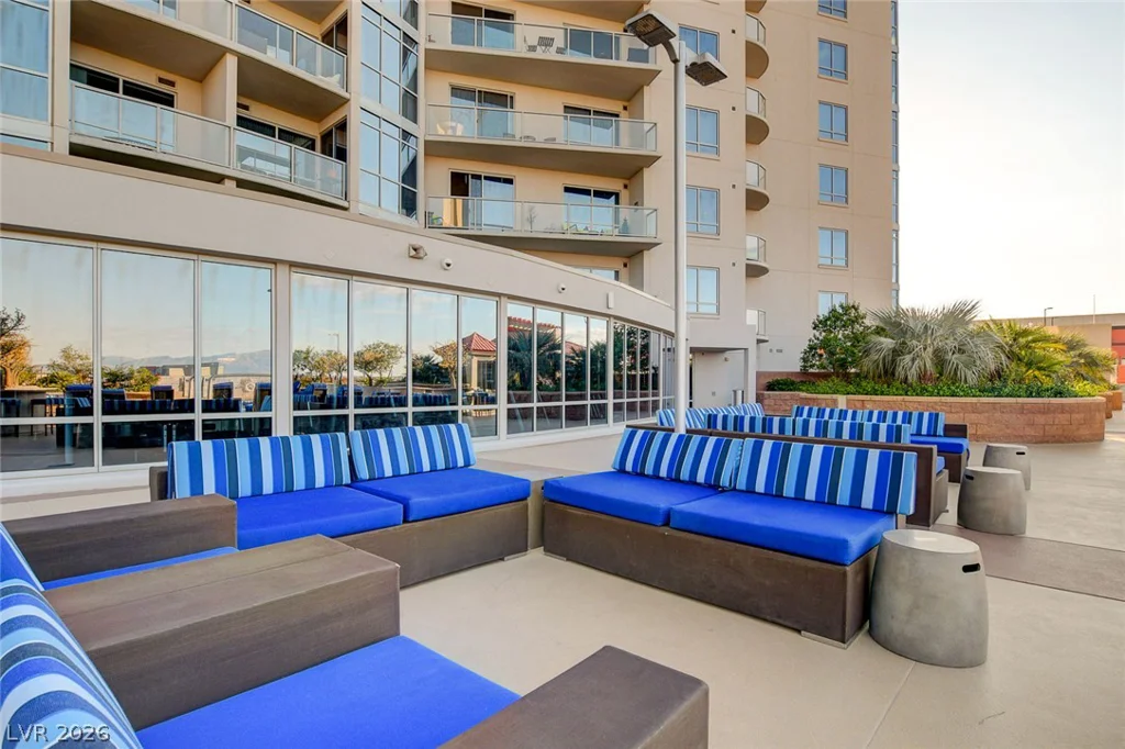 200 Sahara, Las Vegas, NV 89102