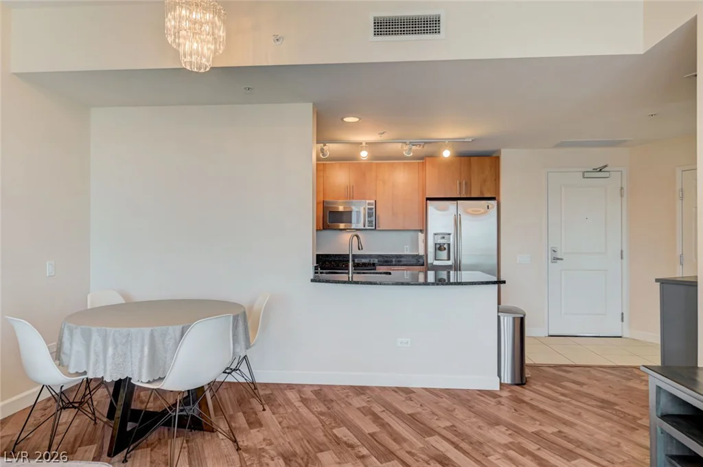 200 Sahara, Las Vegas, NV 89102
