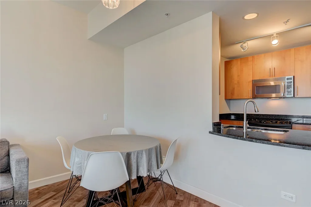 200 Sahara, Las Vegas, NV 89102