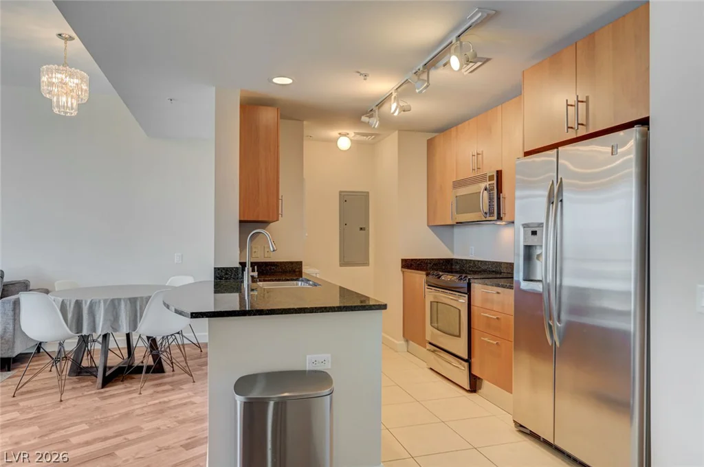 200 Sahara, Las Vegas, NV 89102