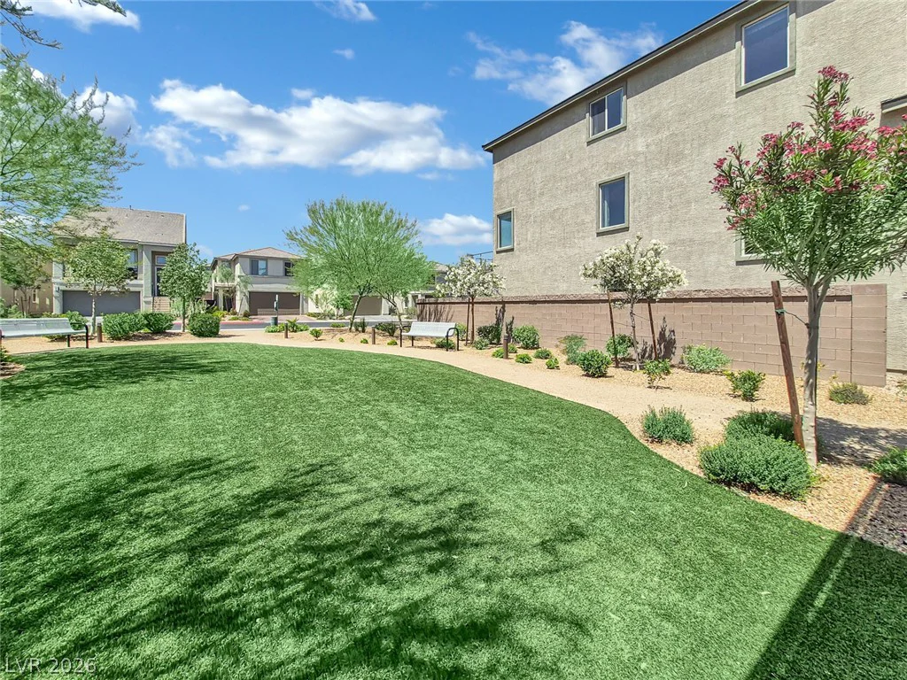 7805 Bethel Height, Las Vegas, NV 89113