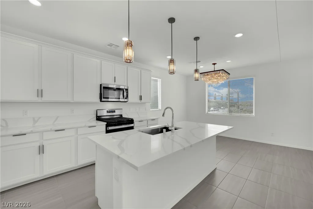 7805 Bethel Height, Las Vegas, NV 89113