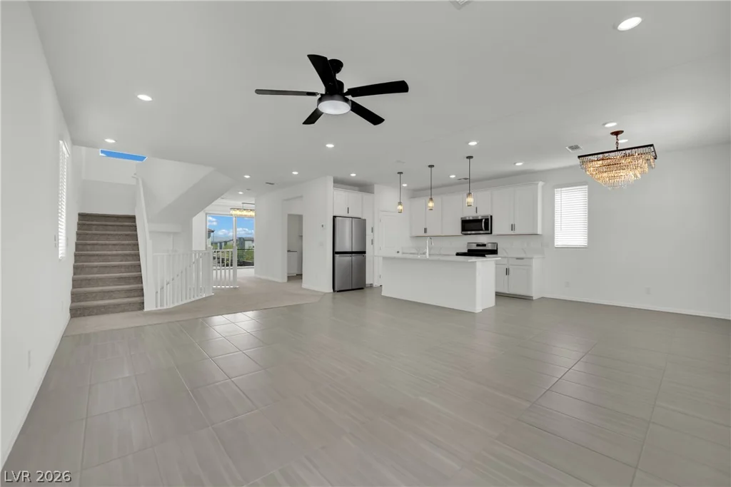7805 Bethel Height, Las Vegas, NV 89113