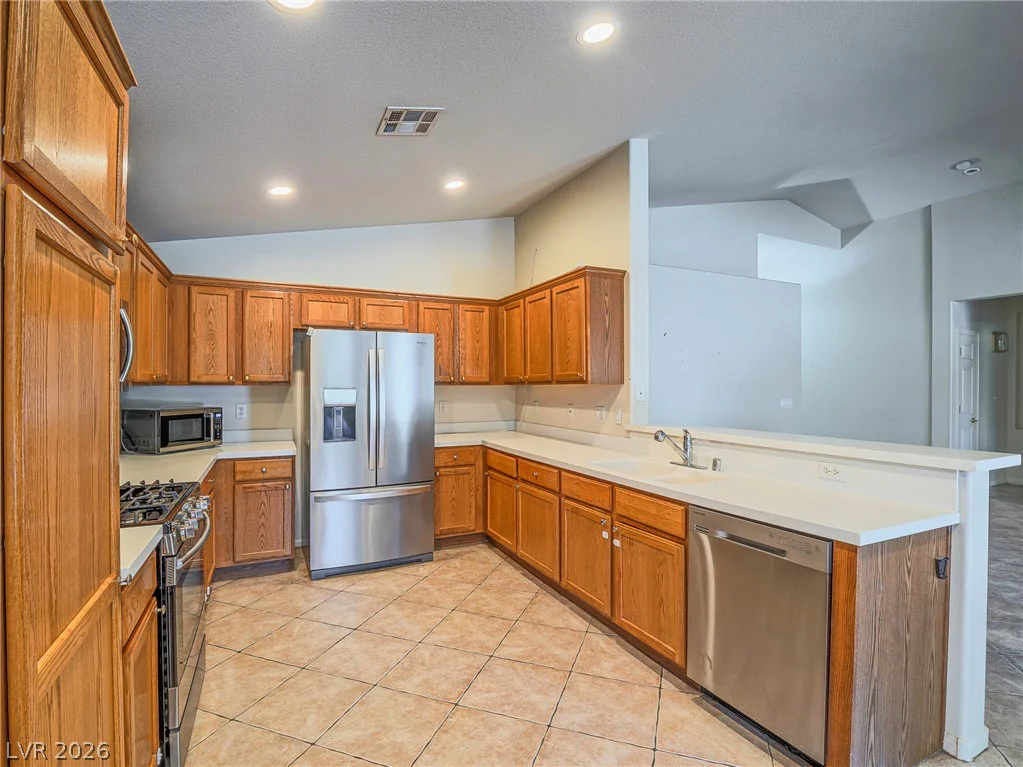 3695 Waynesvill, Las Vegas, NV 89122