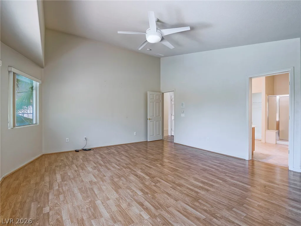 3695 Waynesvill, Las Vegas, NV 89122