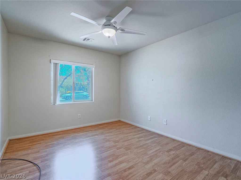3695 Waynesvill, Las Vegas, NV 89122