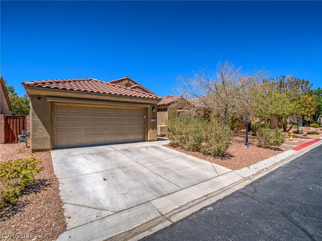 3695 Waynesvill, Las Vegas, NV 89122