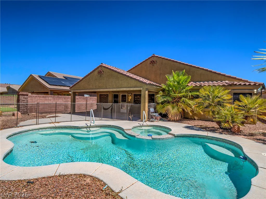 3695 Waynesvill, Las Vegas, NV 89122