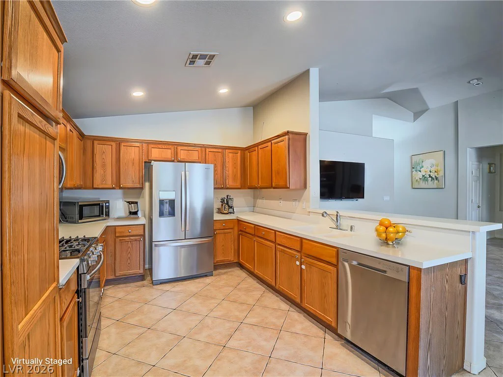 3695 Waynesvill, Las Vegas, NV 89122