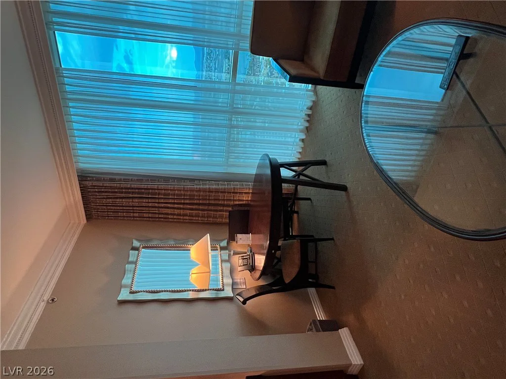 125 Harmon, Las Vegas, NV 89109
