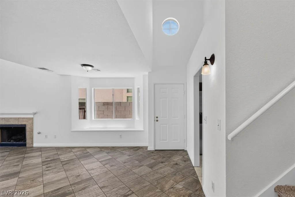 1730 Garden Path, Las Vegas, NV 89119