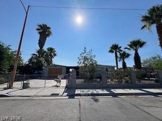 1922 Douglas, North Las Vegas, NV 89030