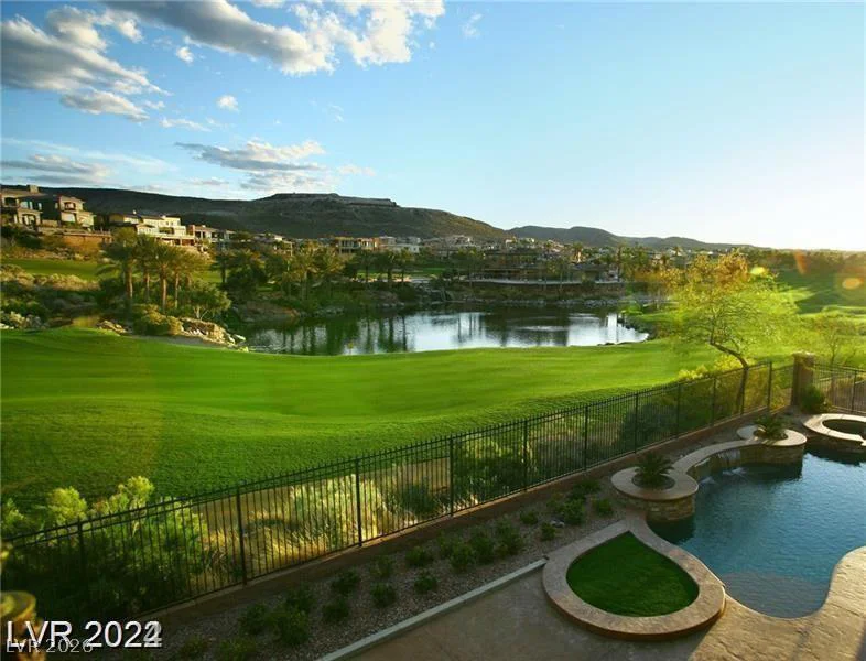 430 Serenity Point, Henderson, NV 89012