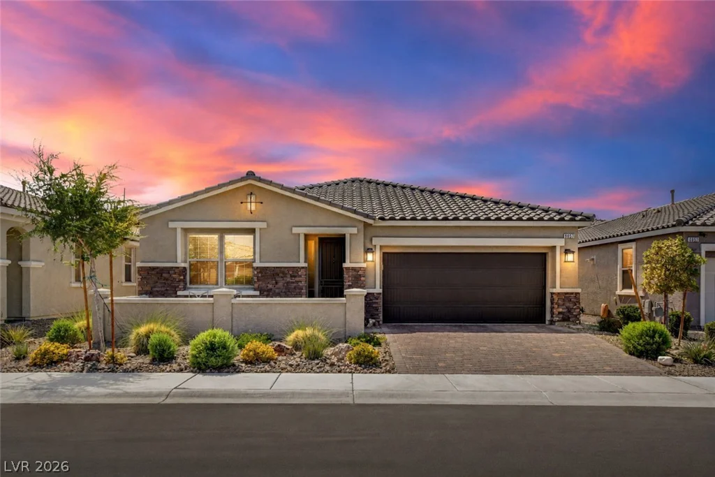 8057 Eve Rock, Las Vegas, NV 89166