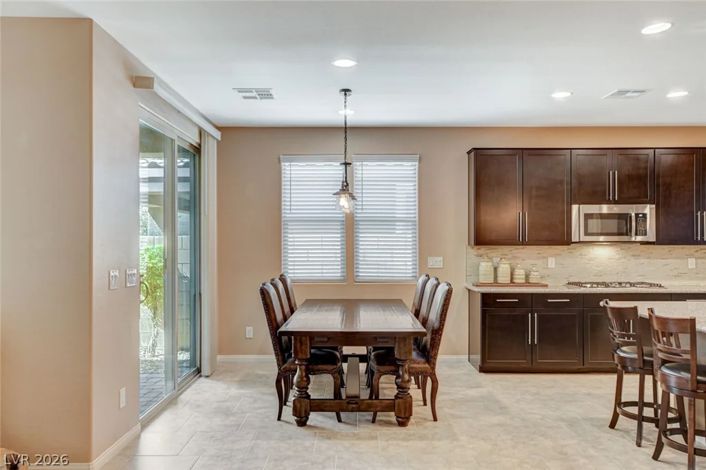 8057 Eve Rock, Las Vegas, NV 89166