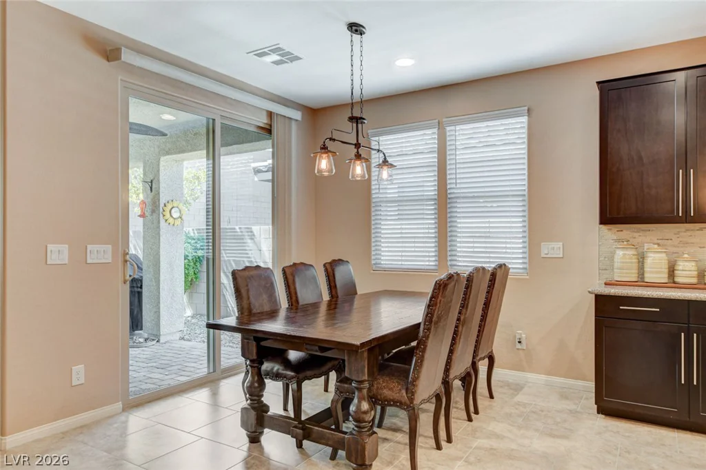 8057 Eve Rock, Las Vegas, NV 89166