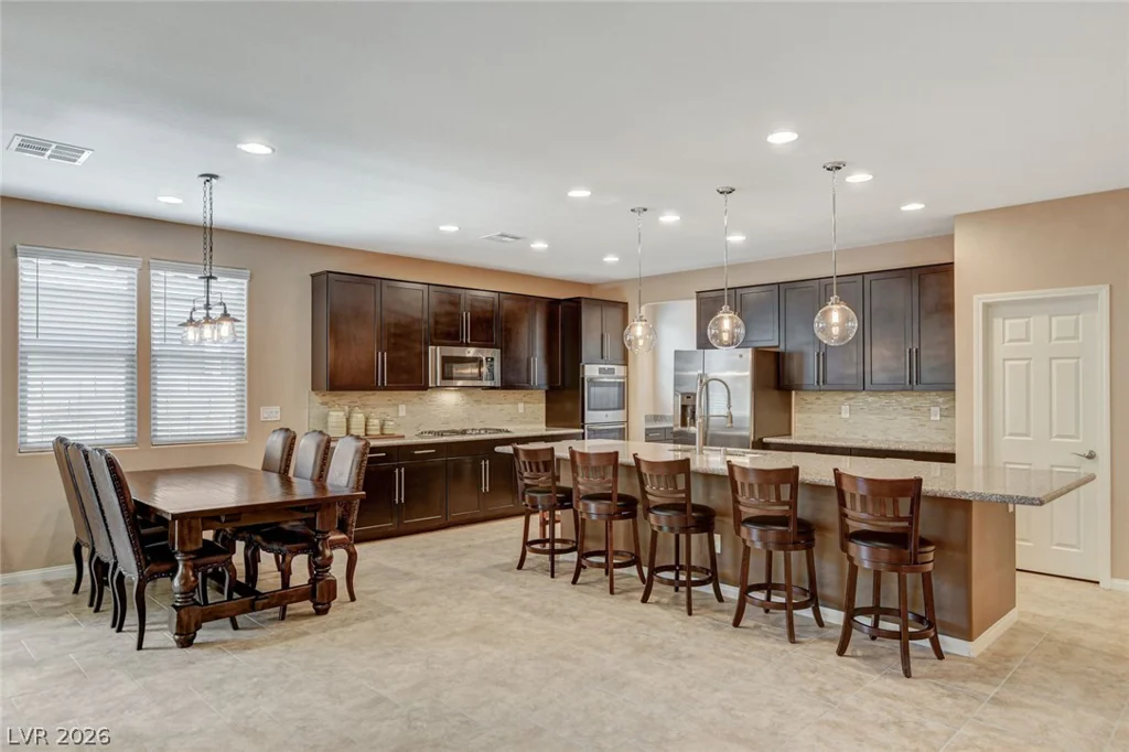 8057 Eve Rock, Las Vegas, NV 89166