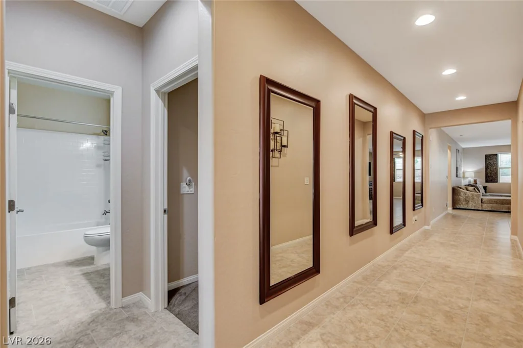 8057 Eve Rock, Las Vegas, NV 89166
